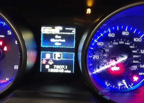 2015 Subaru Outback 2.5I Limited z USA, uszkodzony, nr VIN 4S4BSBLC4F3239641